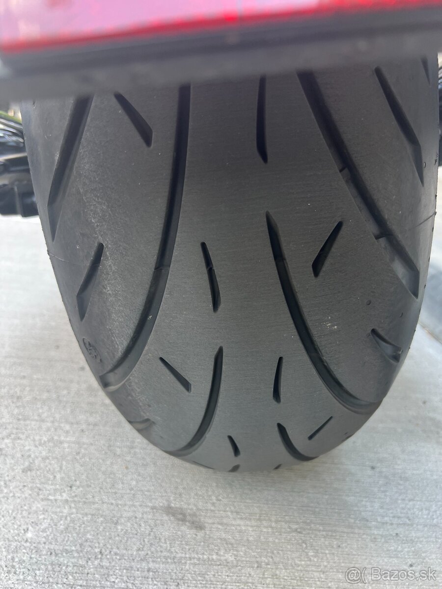 Predám Triumph Rocket III - 5