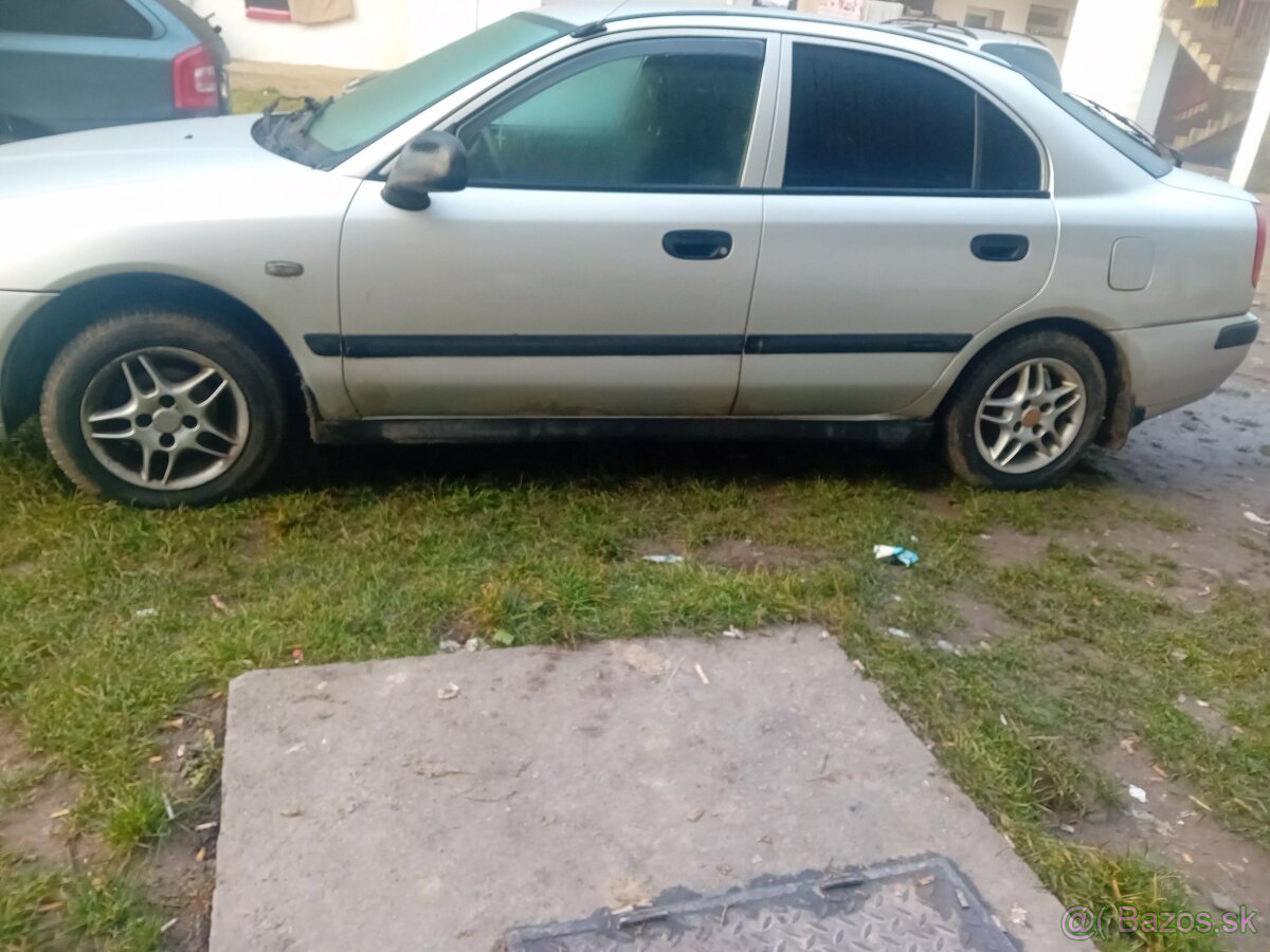 Mitsubishi Carisman - 5