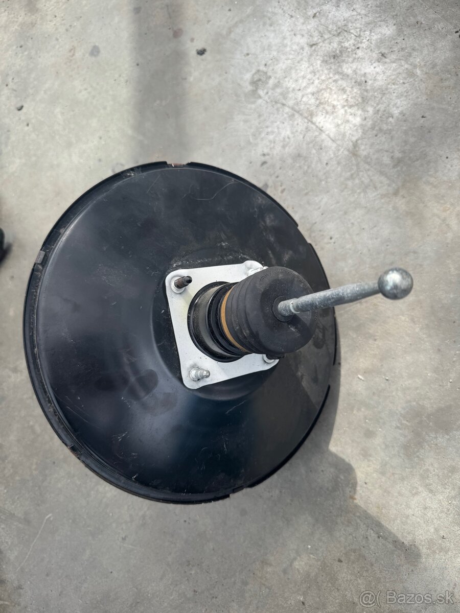 Brzdový posilňovač Passat B6 - 5