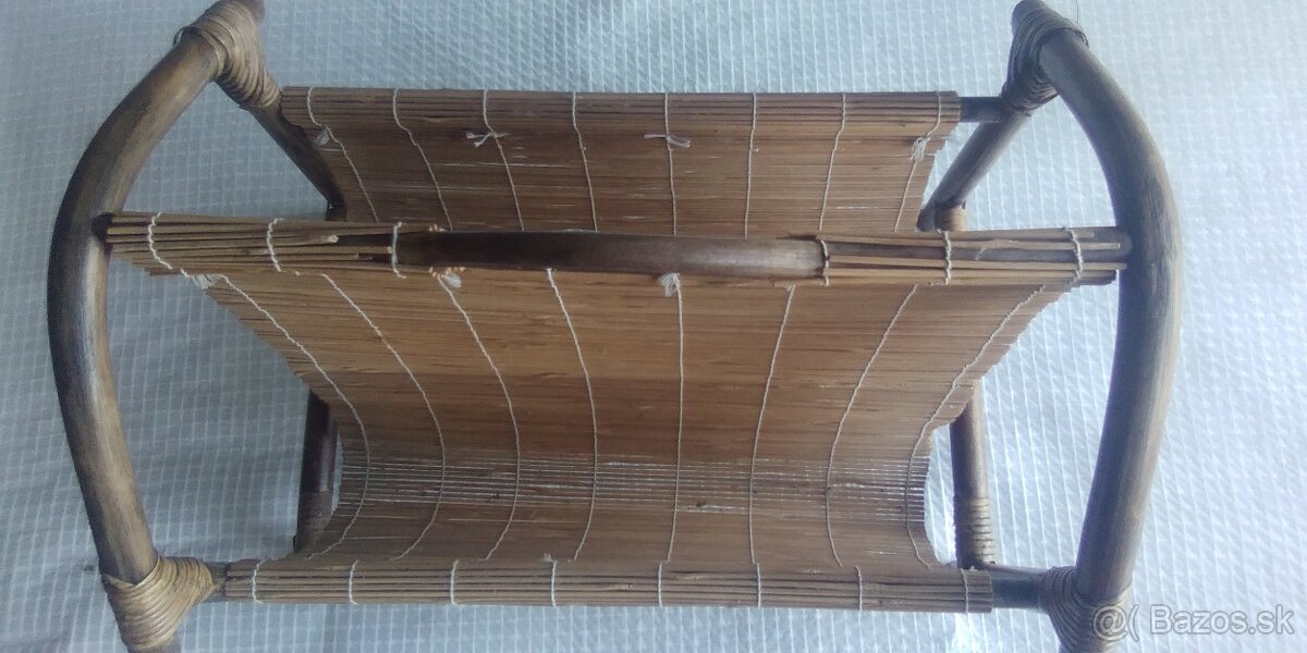 Stojan na noviny - 5