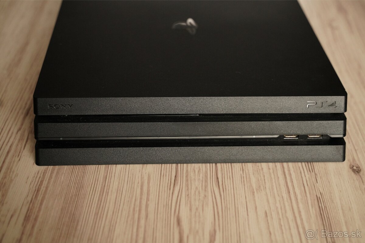 PS4 Pro 1TB + 3 hry (Uncharted 4, RDR2, GT) - 5