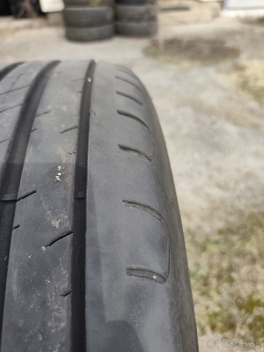 225/55R19 99V Goodyear letná - 5