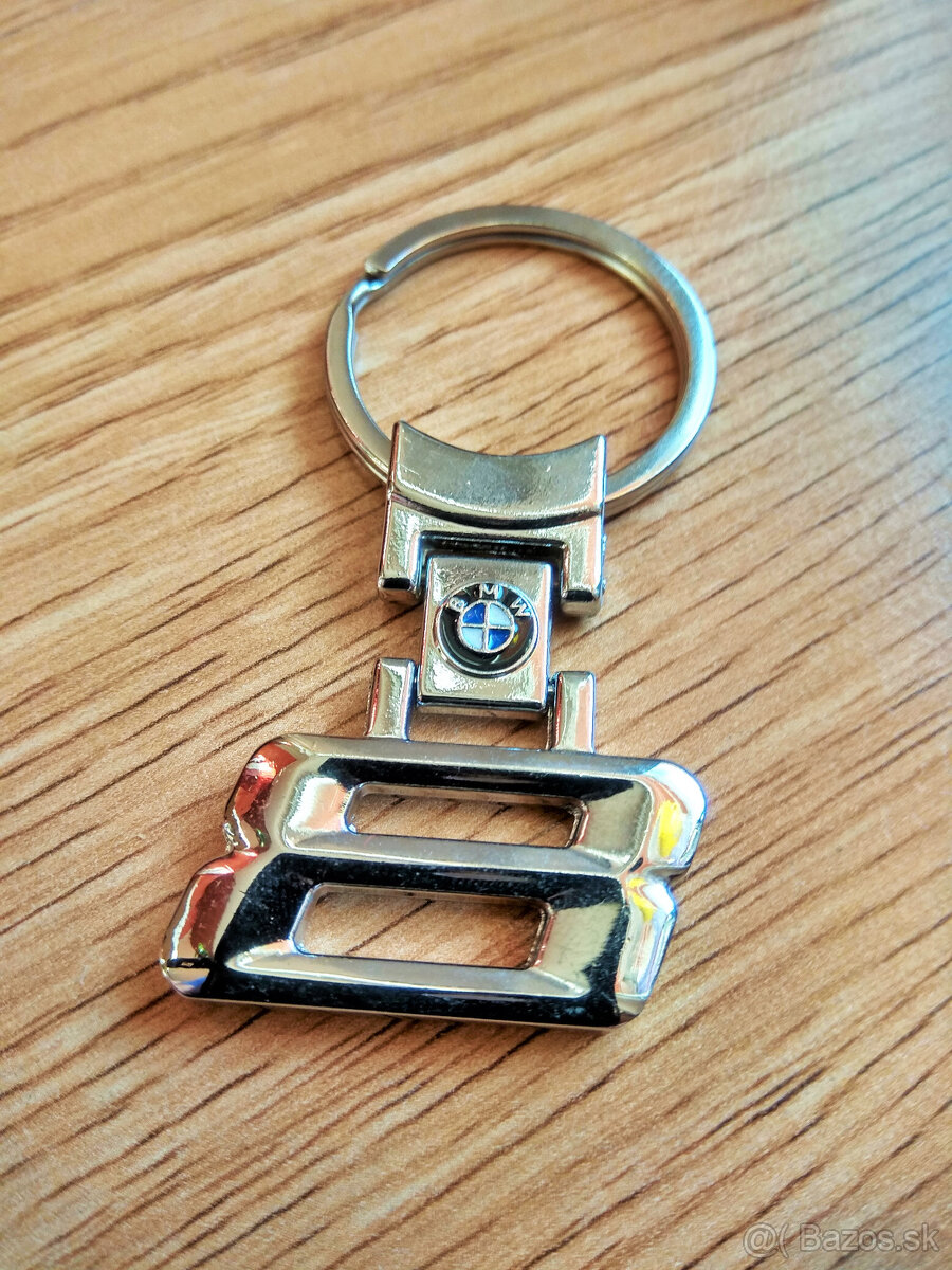 BMW kľúčenka – rada 8 - 5