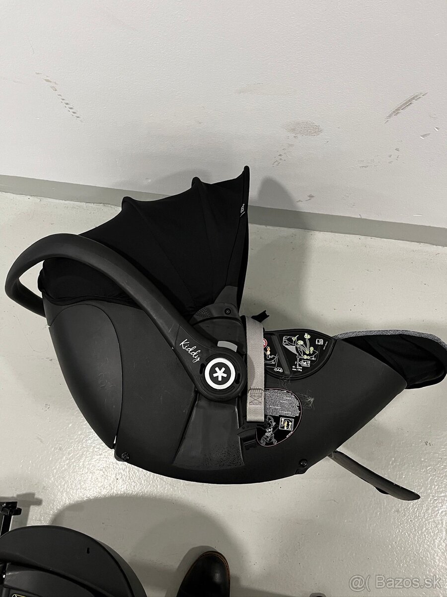 Autosedačka s podvozkom - 5