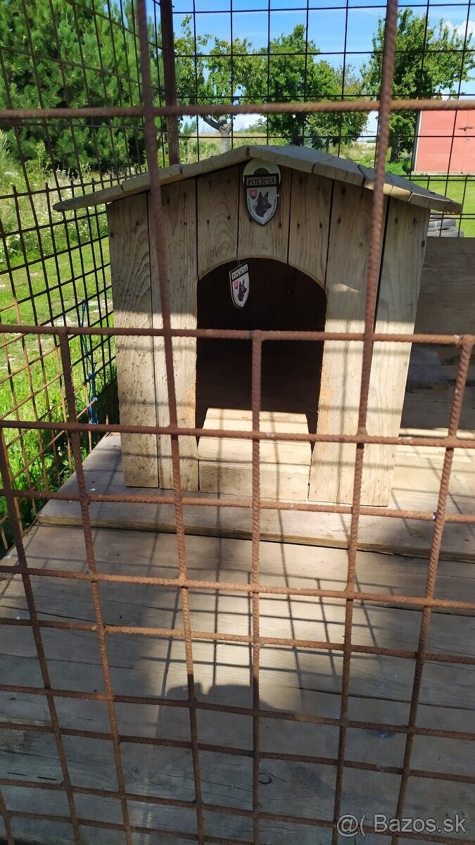 Predám voliéru, búdu a prepravnú klietku pre psa - 5