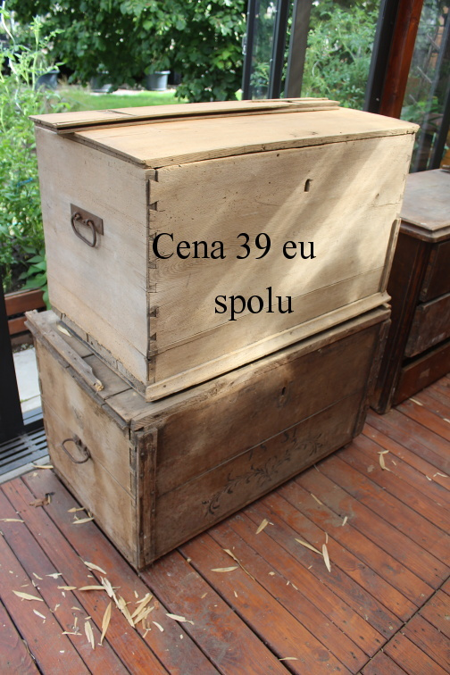 12 x starožtné kusi nábytku - 5