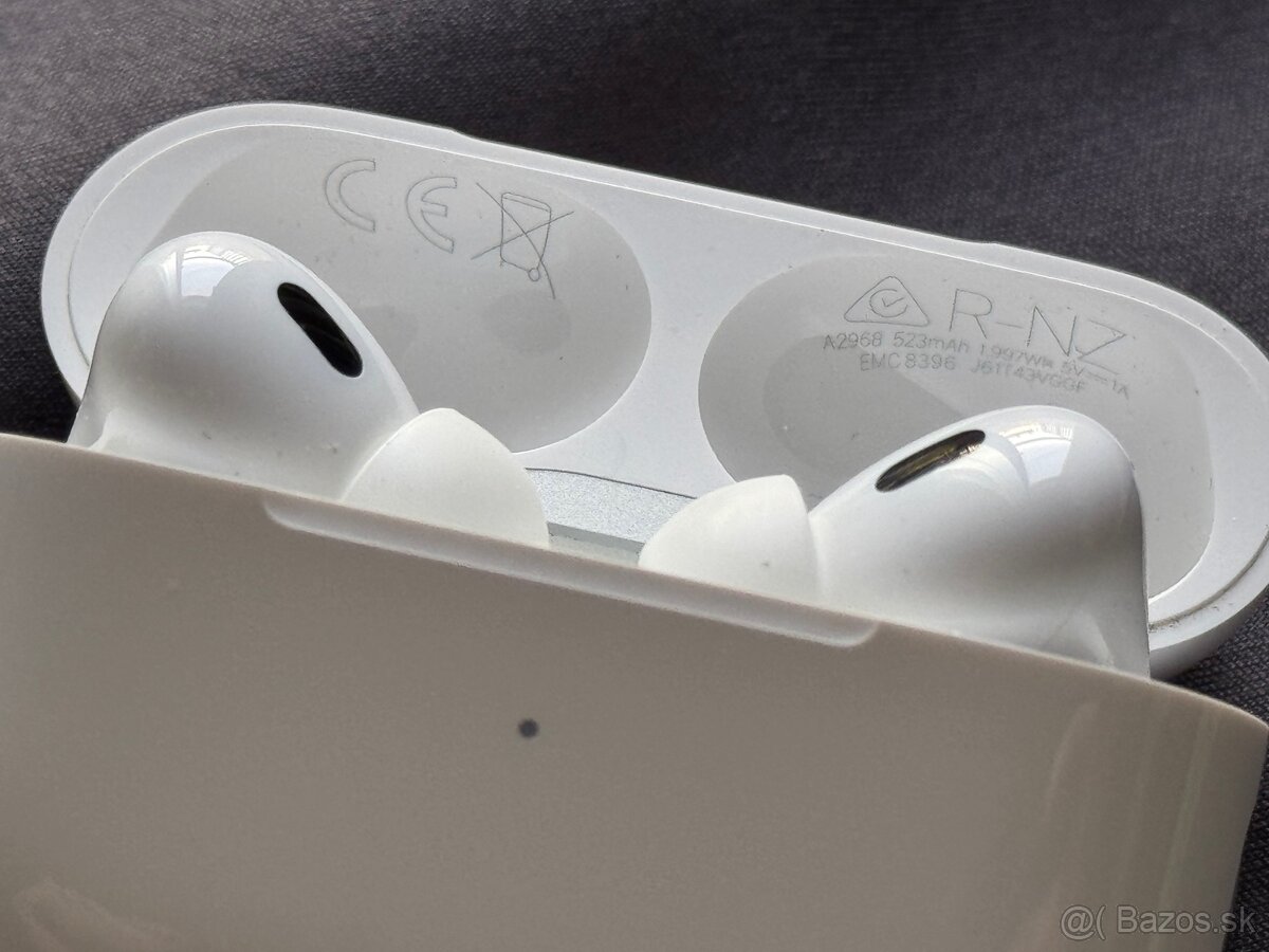 Apple AirPods Pro 2 - 5