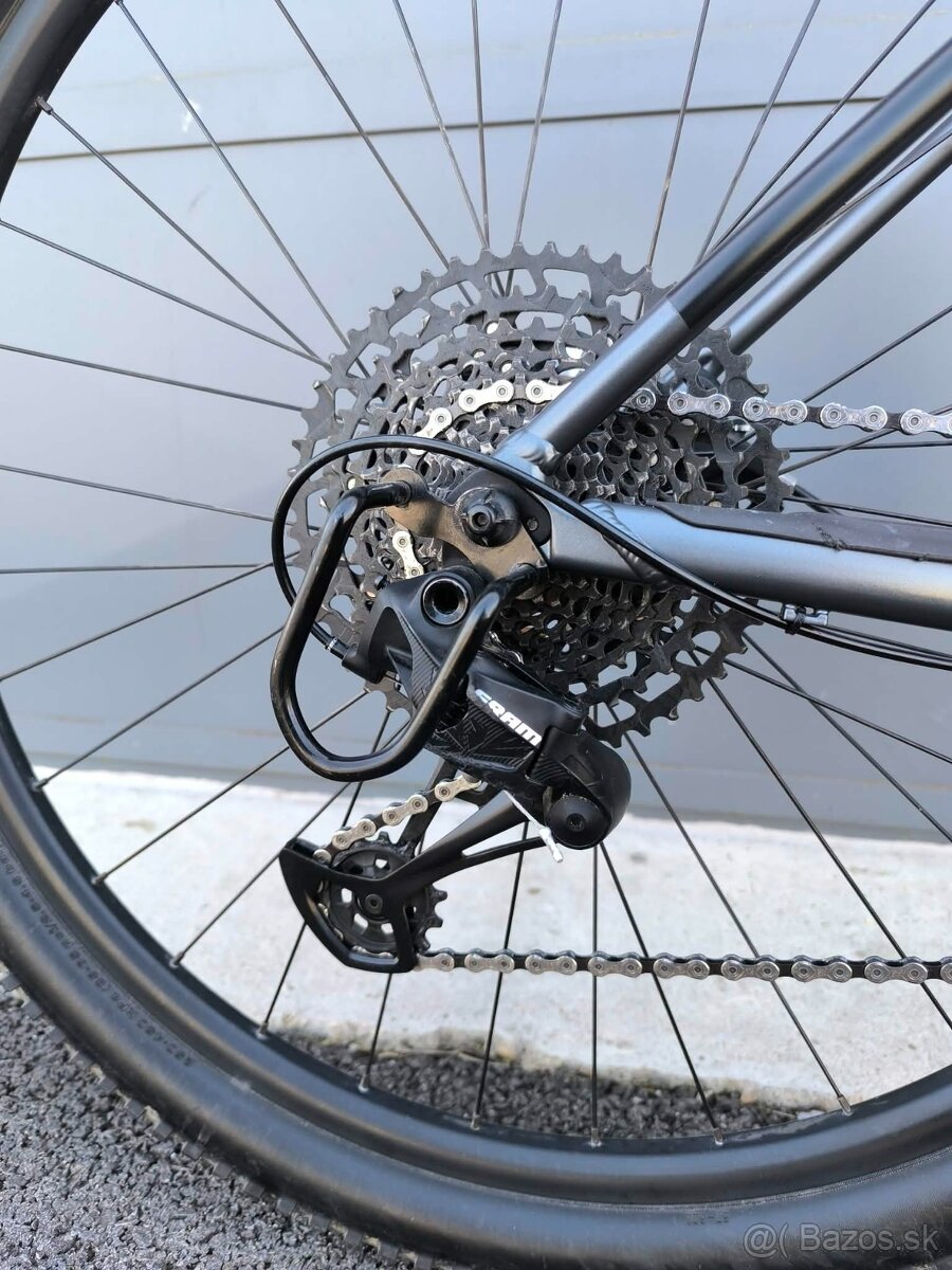 SCOTT SCALE 970 2022, dark grey (top stav) - 5