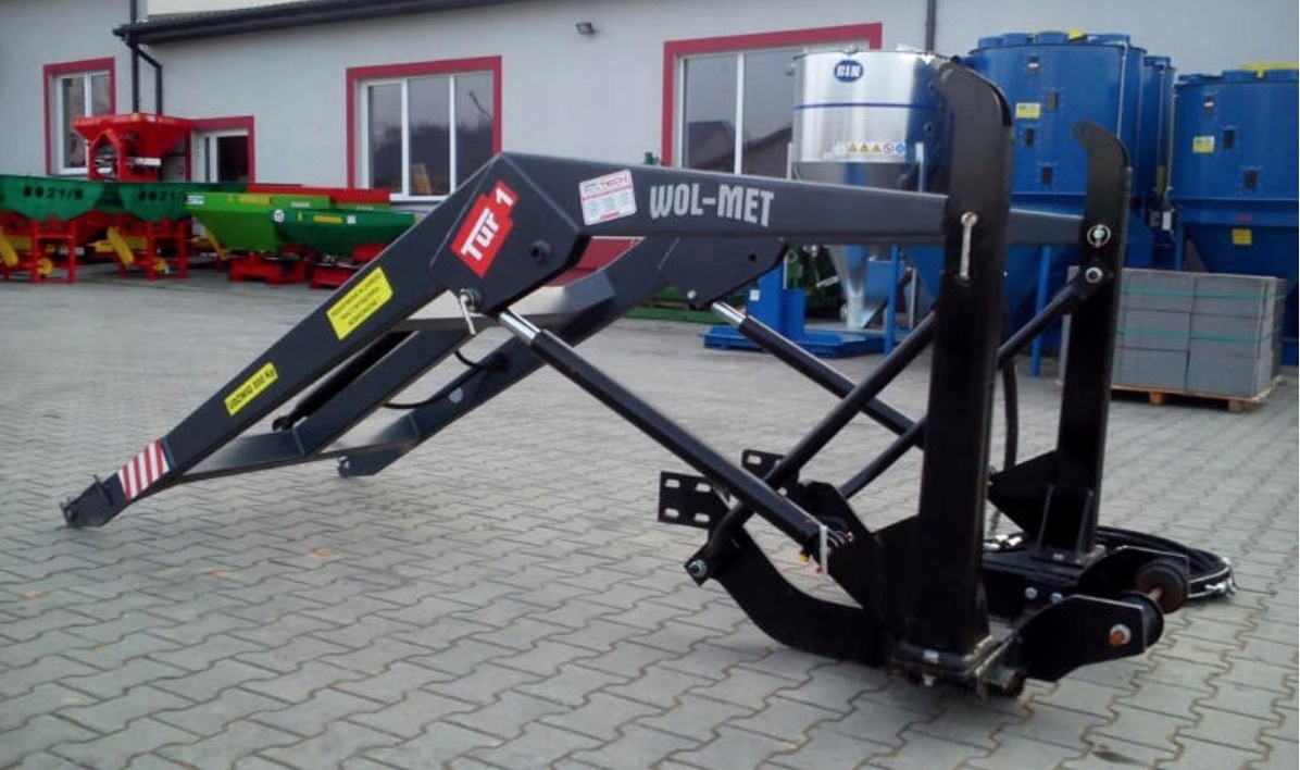 čelný nakladač a komplet podviazanie na traktor - 5