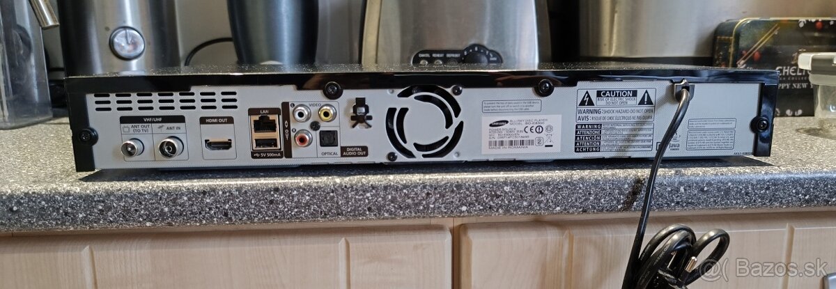 Predám HDD recordér s dig. TV tunerom + 3D Blu-ray prehrávač - 5