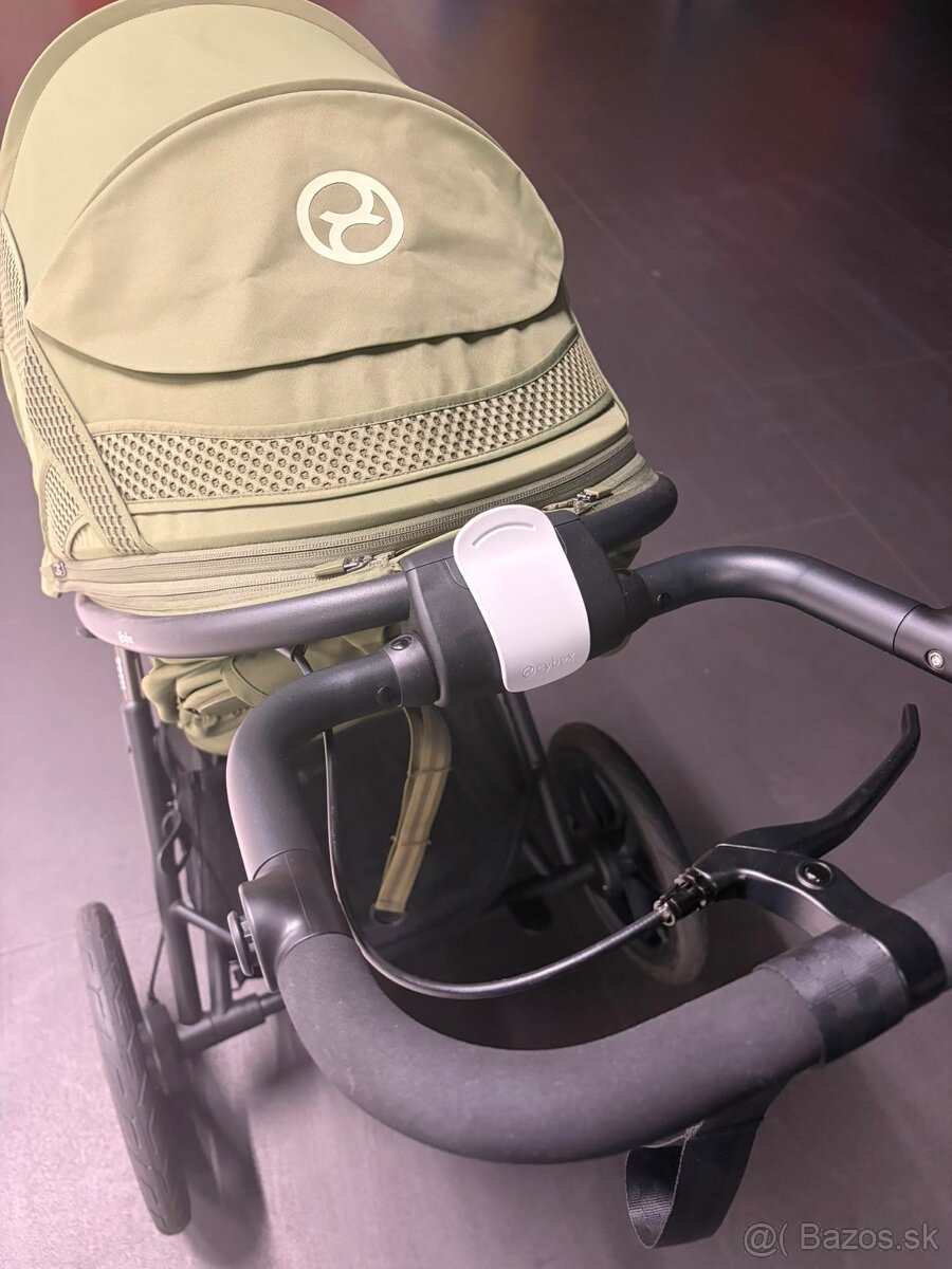 Cybex Avi spin Moss green - 5