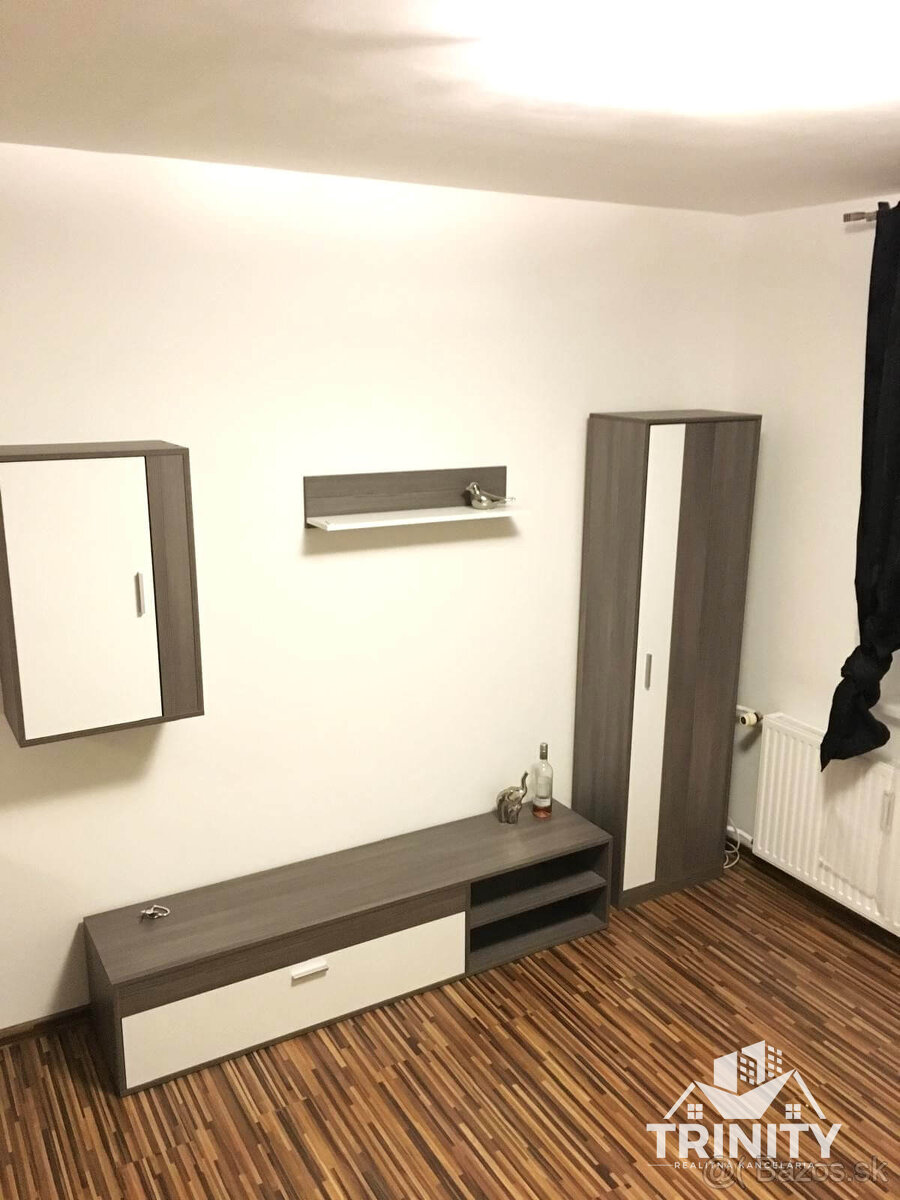 Na prenájom zariadená garsónka v Nových Zámkoch - 5