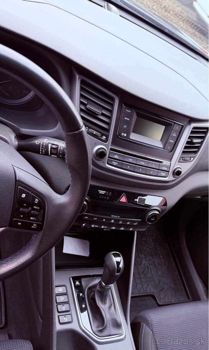 HYUNDAI TUCSON 1.7 CRDi - 5