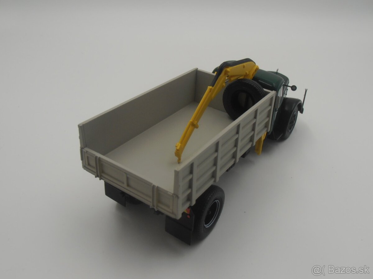 Škoda 706R, Tatra 148 1/43 - 5