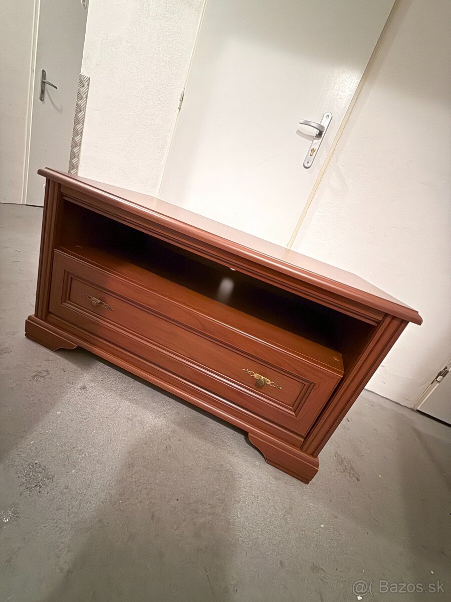 Rustikalny nabytok do obyvacky - 5