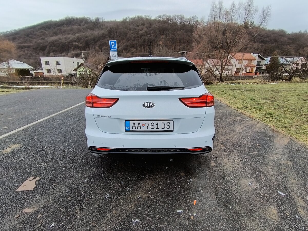 Kia ceed SW 1.6 crdi model 2019 - 5