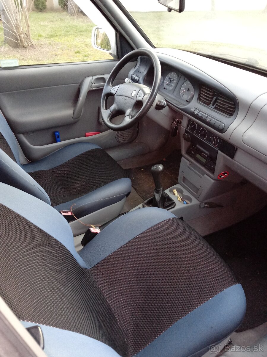 Predám Skoda Felicia kombi - 5