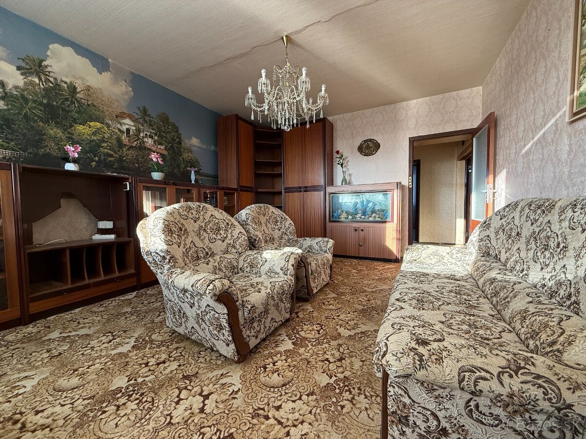 PREDAJ - 3i BYT - ZLATÉ MORAVCE - 5