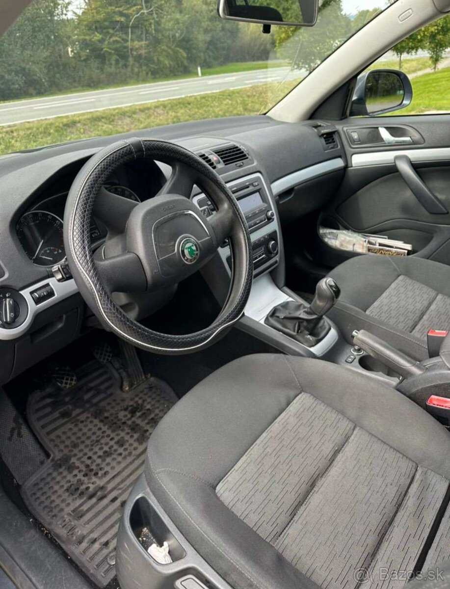 Škoda octavia 1.9.TDI 77KW R.V 2010 - 5