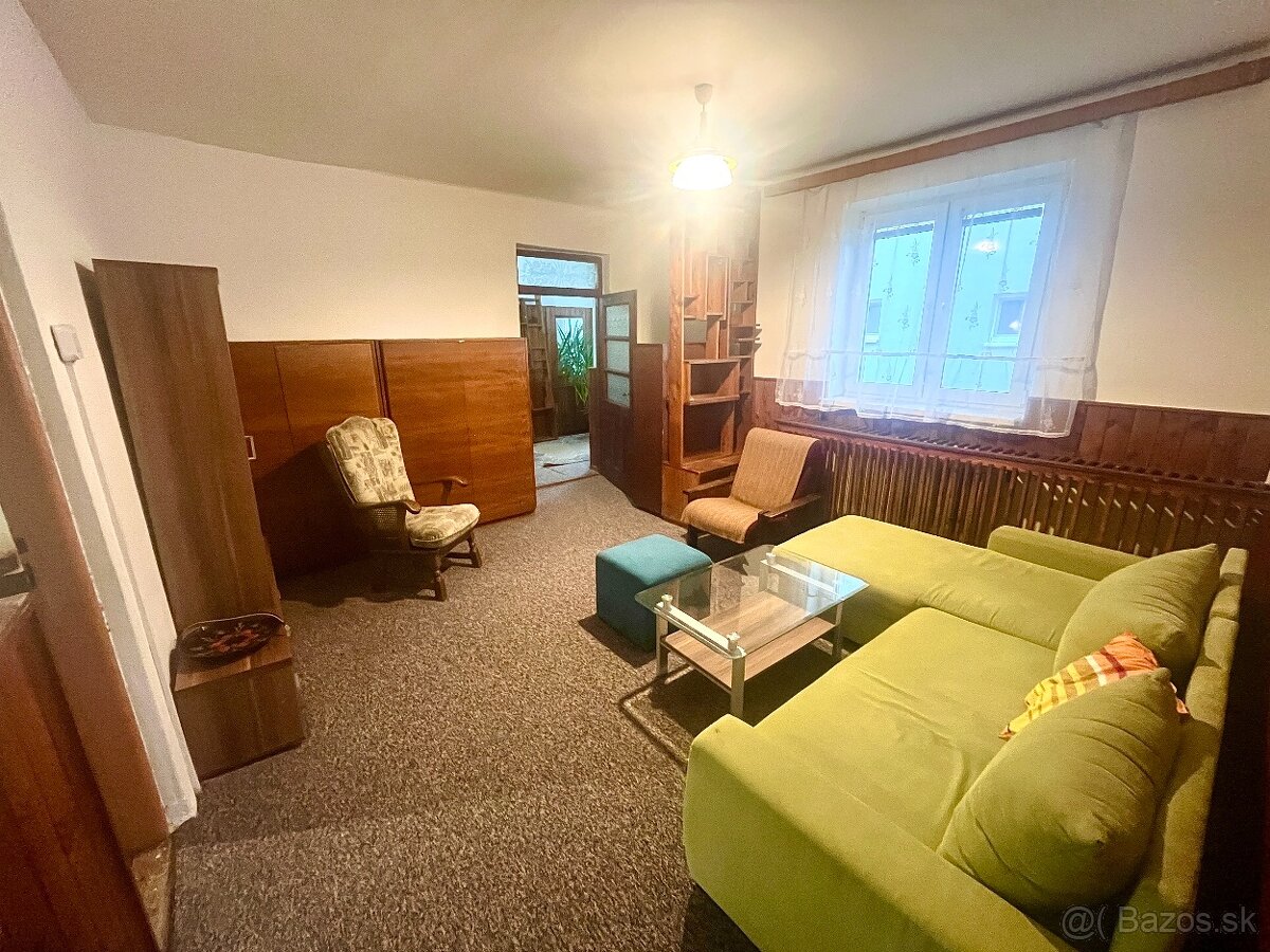 Dvojgeneračný 6 - izbový rodinný dom - Nižná Myšľa - 5