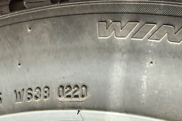 Pirelli Sottozero 3 225/55 R18 4KS - 5