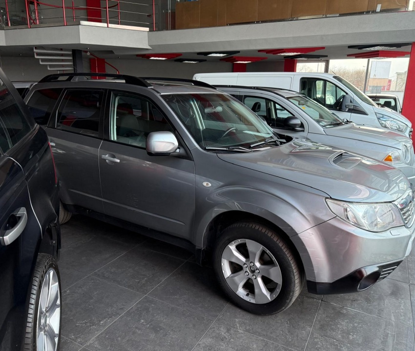 Subaru Forester 2,0 Diesel Active,4x4 - 5