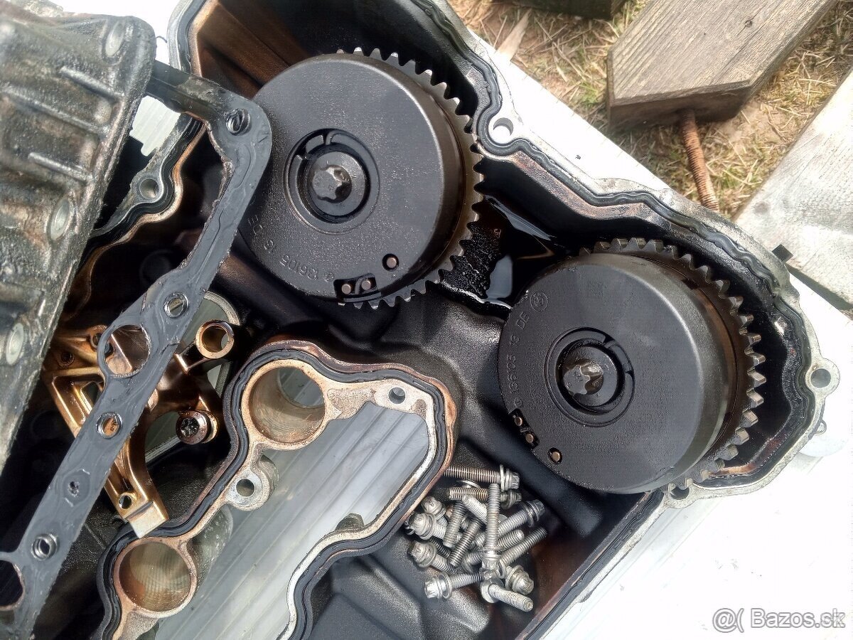 BMW f01 750i n63b44a - 5