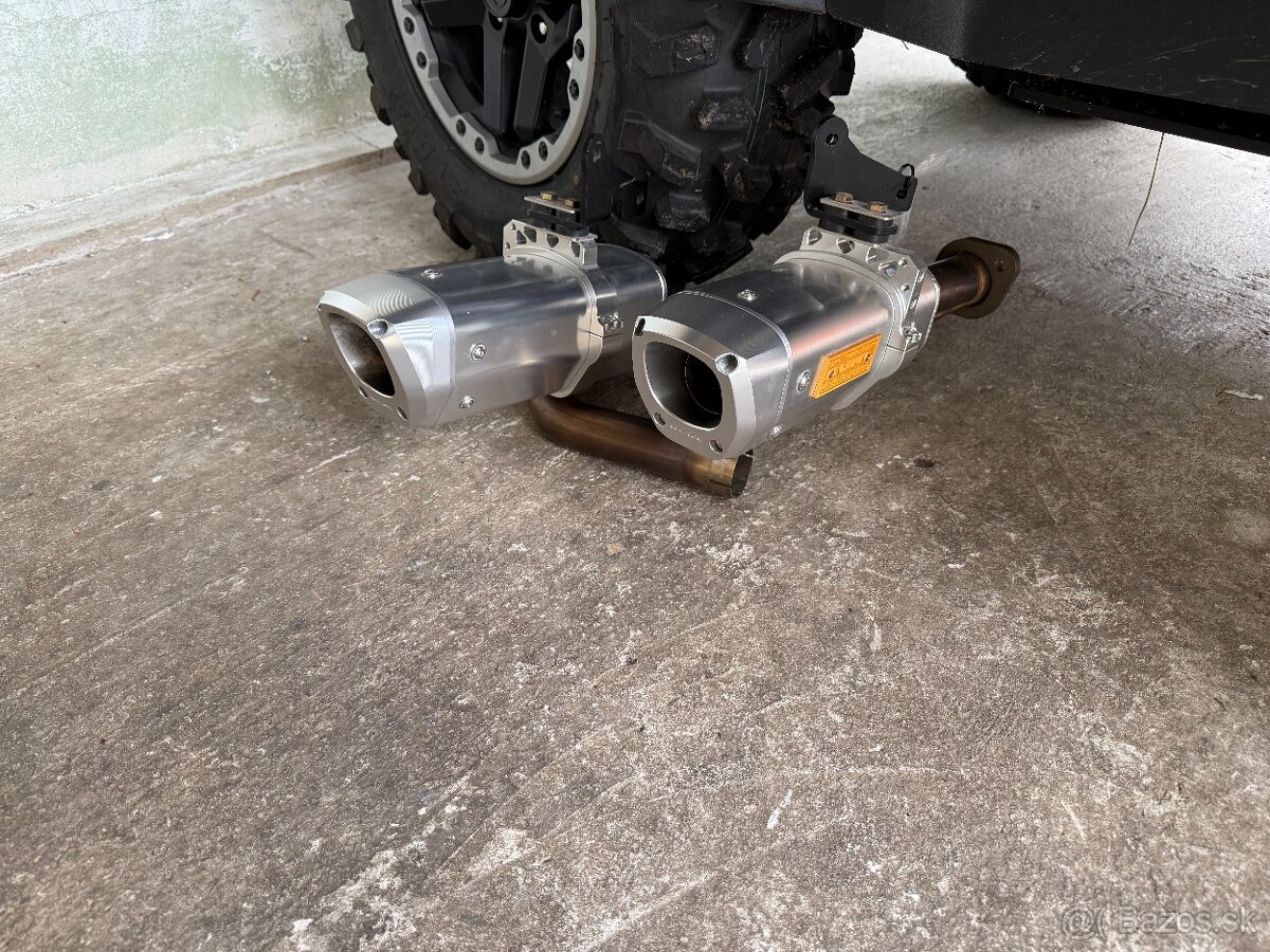 CFMOTO Gladiator X1000 OVERLAND 2024 žltá piesková farba