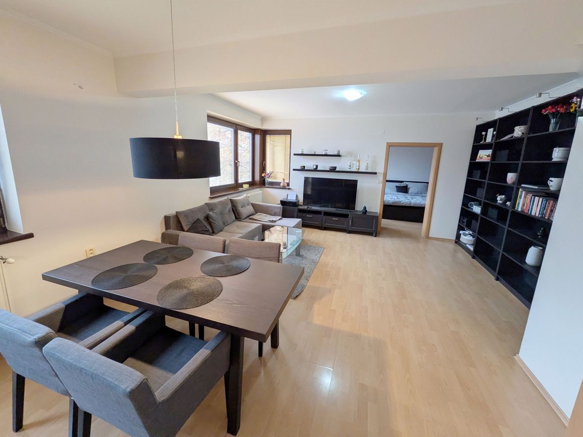 Exkluzívny 2-izbový byt, 65 m2 v centre mesta s parkovaním – - 5