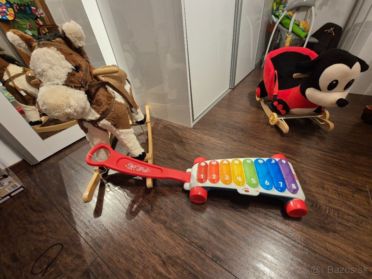 Hojdačky, malý klavír - 5