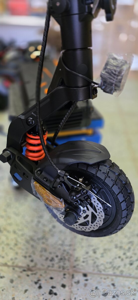 Elektrická kolobežka Kukirin G2 Master 6. - 5
