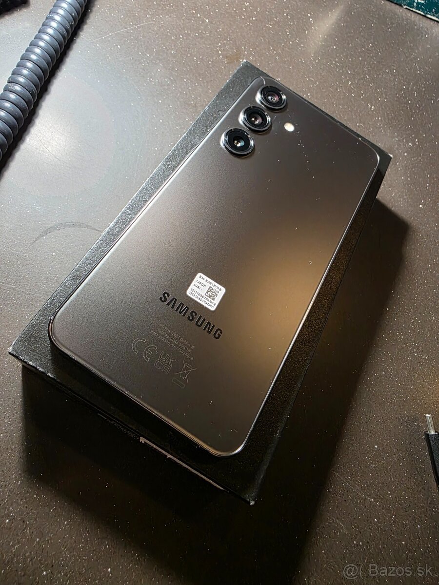 Samsung S24 8/128GB - 5