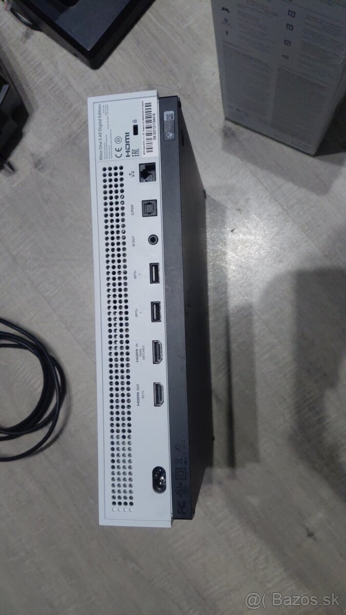 Xbox one S +hori racing wheel overdrive - 5