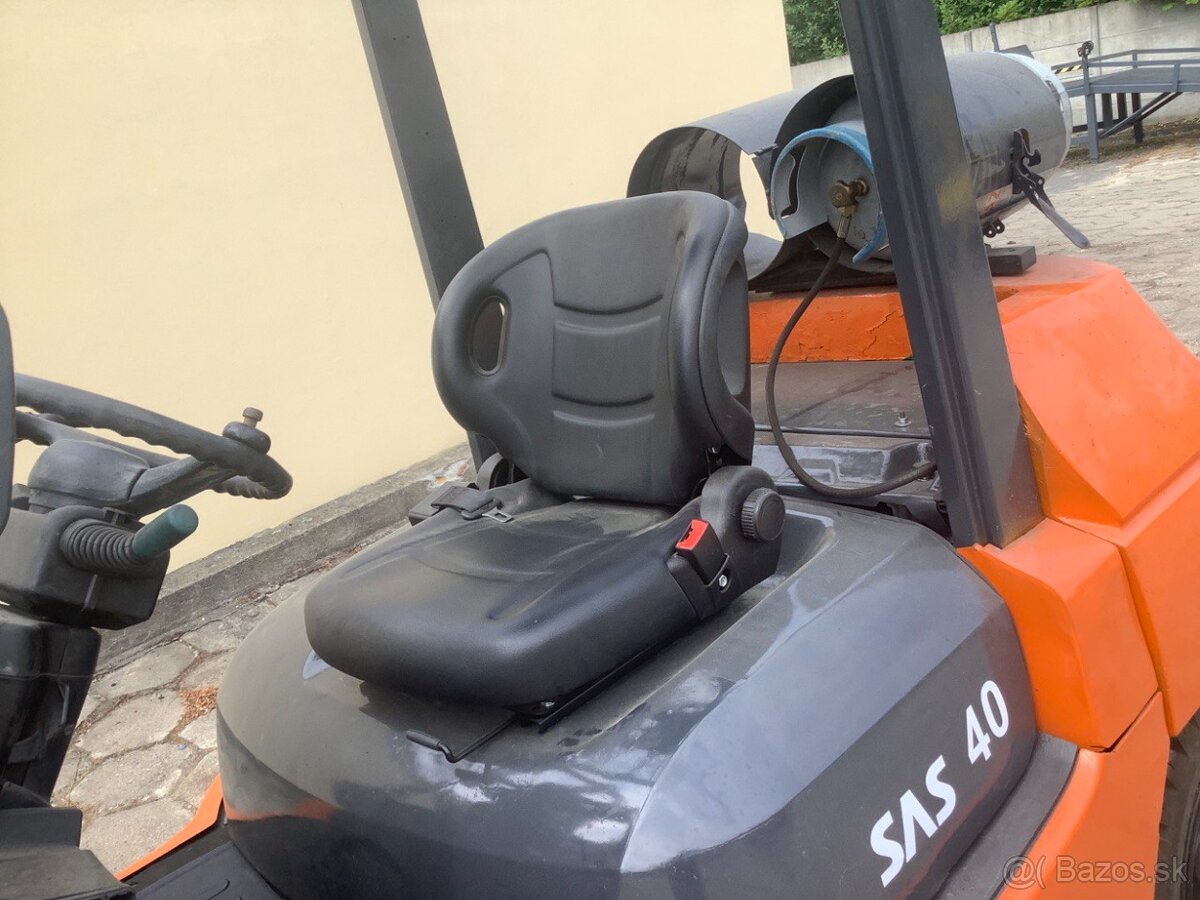 Toyota 7FG40 LPG, 4 t, Triplex 4,7 m - 5