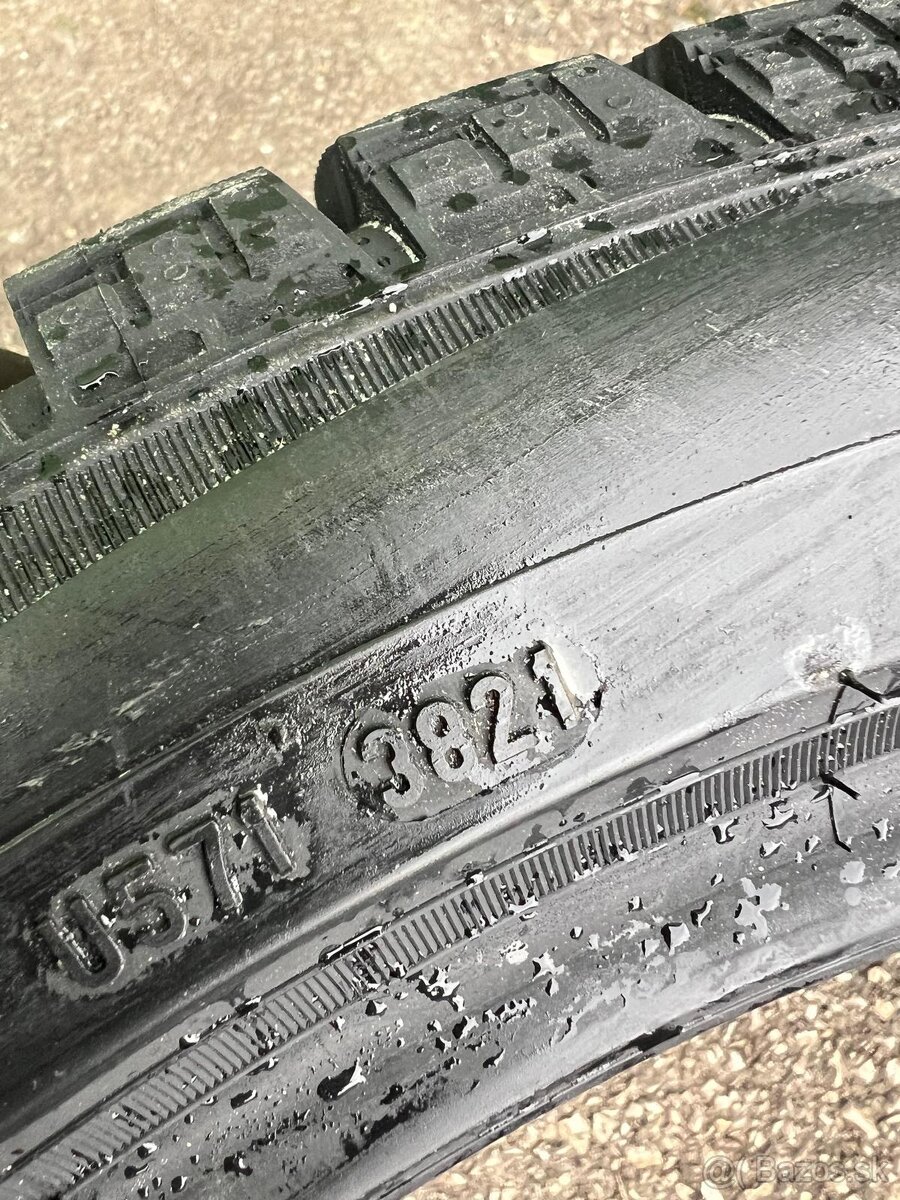 Zimné pneumatiky Pirelli 225/45R18 - 5