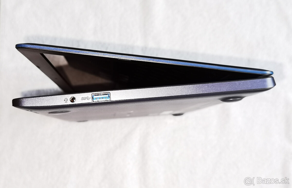 Asus VivoBook E203MA - 5