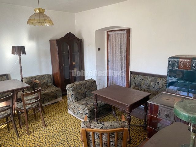 DOBRÉ REALITY -PREDAJ - Rodinný dom v obci Kremnické Bane, o - 5