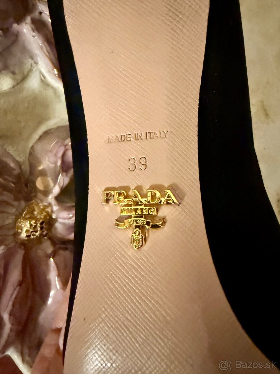 Luxusné lodičky PRADA – ikonická elegancia - 5