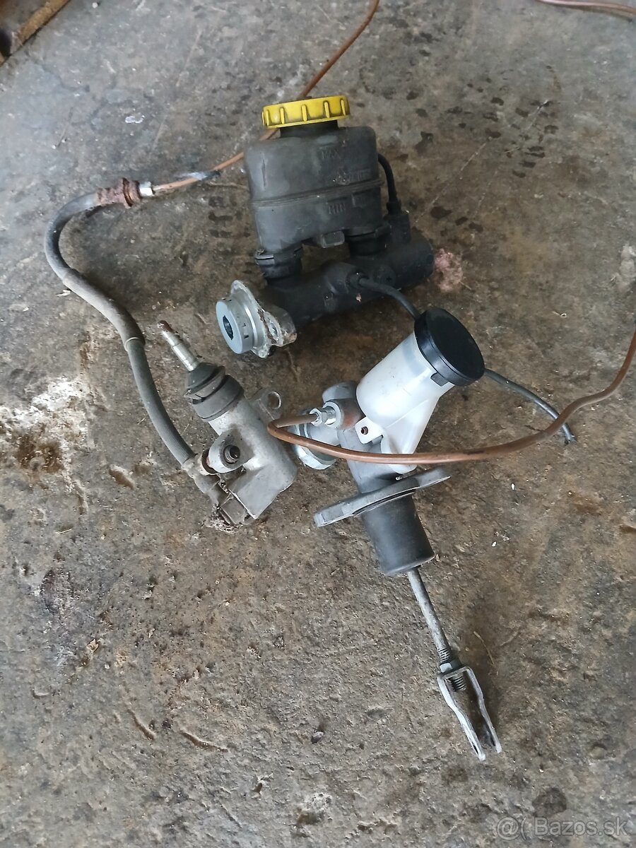 Diely Nissan navara D22 - 5