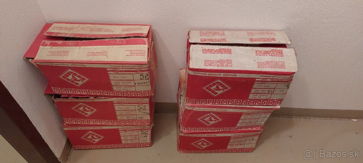 Keramické obkladačky 150 x 150 x 6 mm - 5