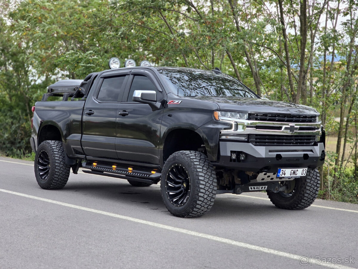 Predný pevnostný náraznik Chevy Silverado 2019
