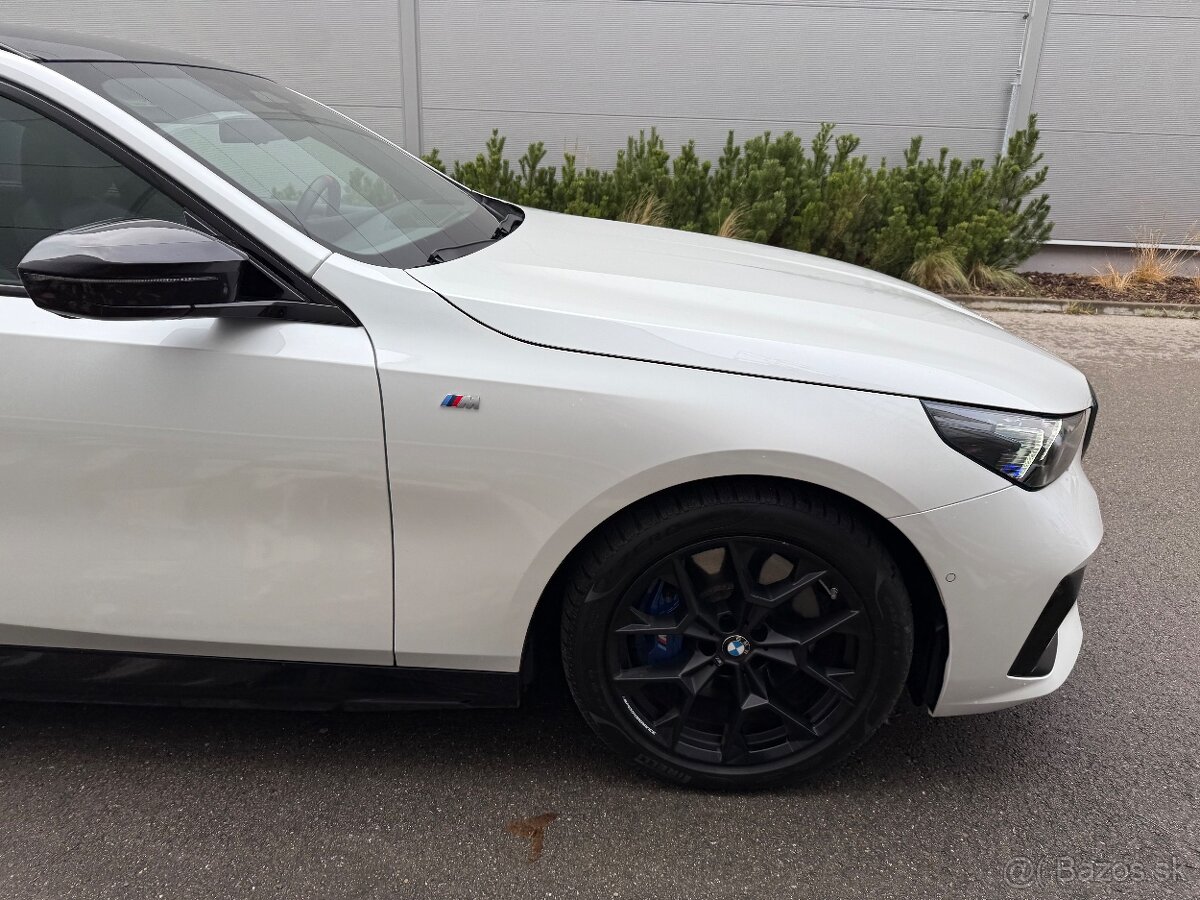 BMW i5 M60 xDrive M Individual - 5