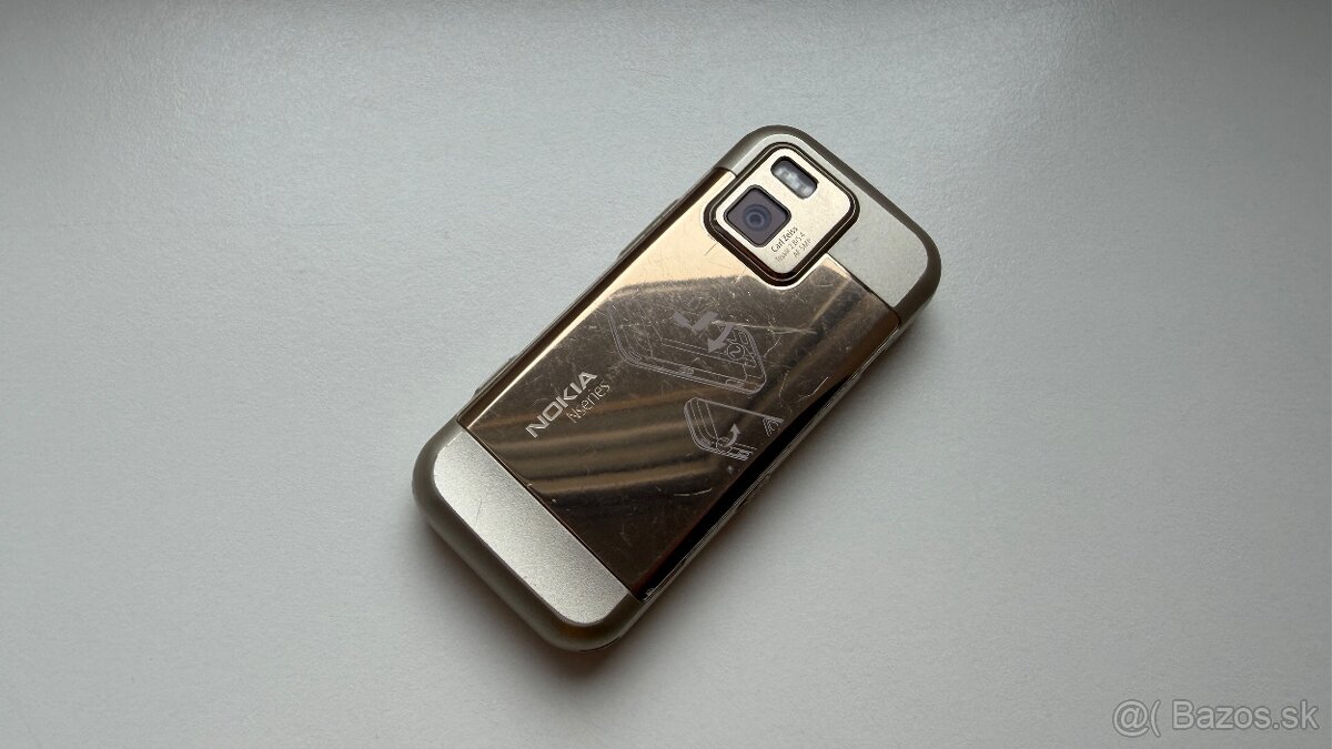 Nokia N97 mini Gold Edition 18k - 5