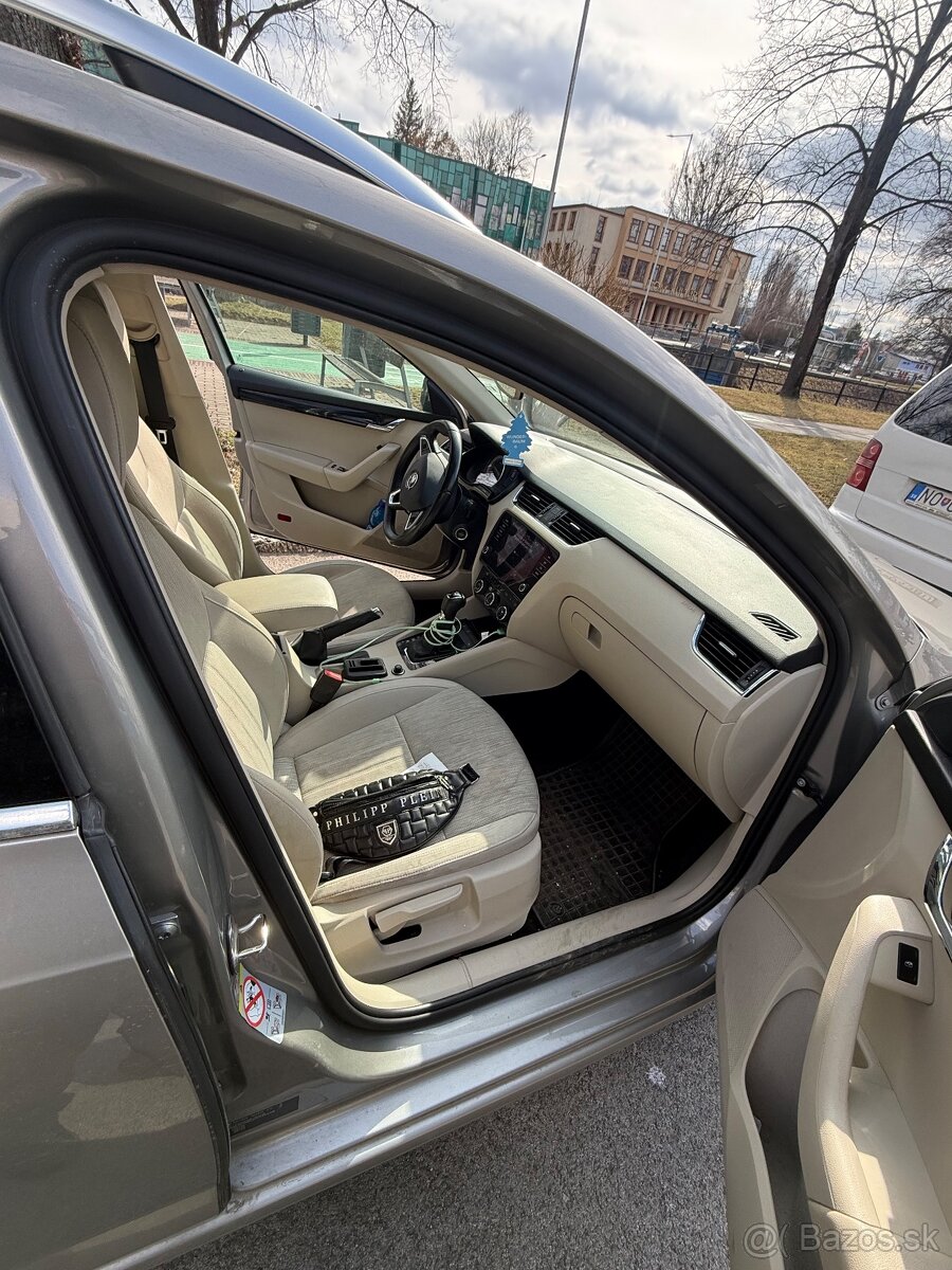 Octavia 1,5 benzín TSI, DSG AUTOMAT - 5