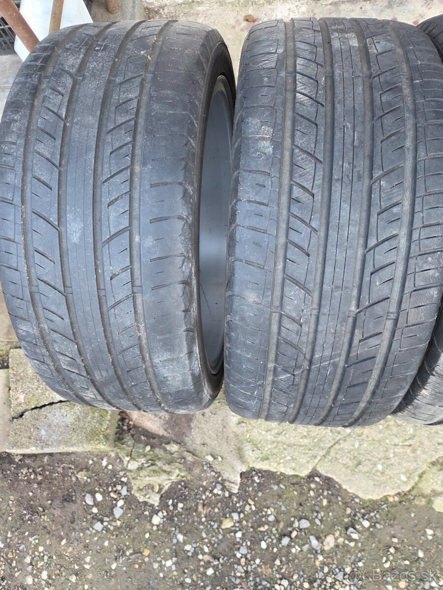 Letné 225/40 R18 - 5