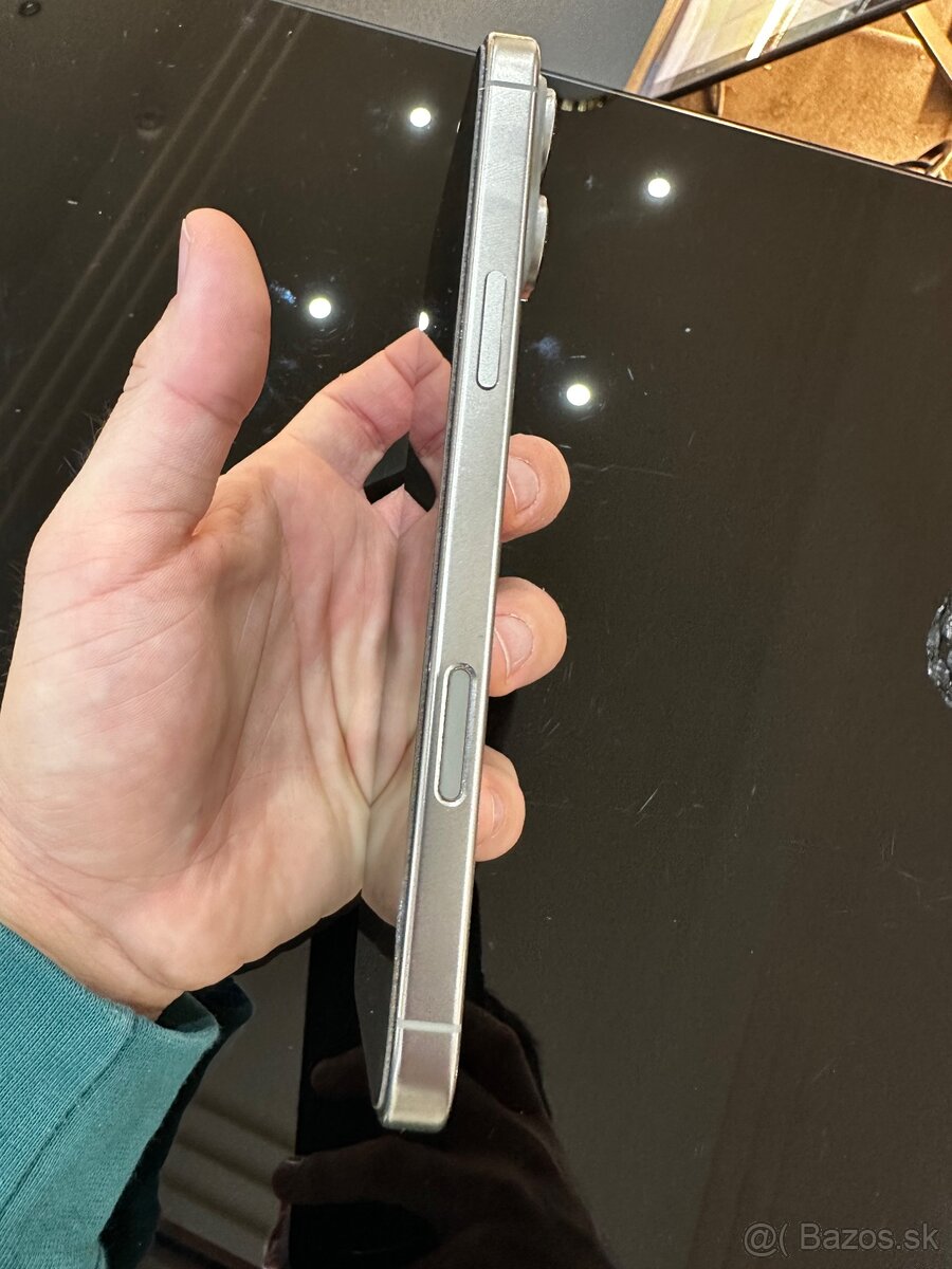 Apple iPhone 16 pro max 256gb - 5