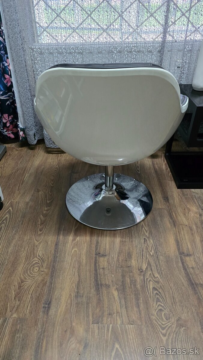 Kreslo Skrupinka - 5