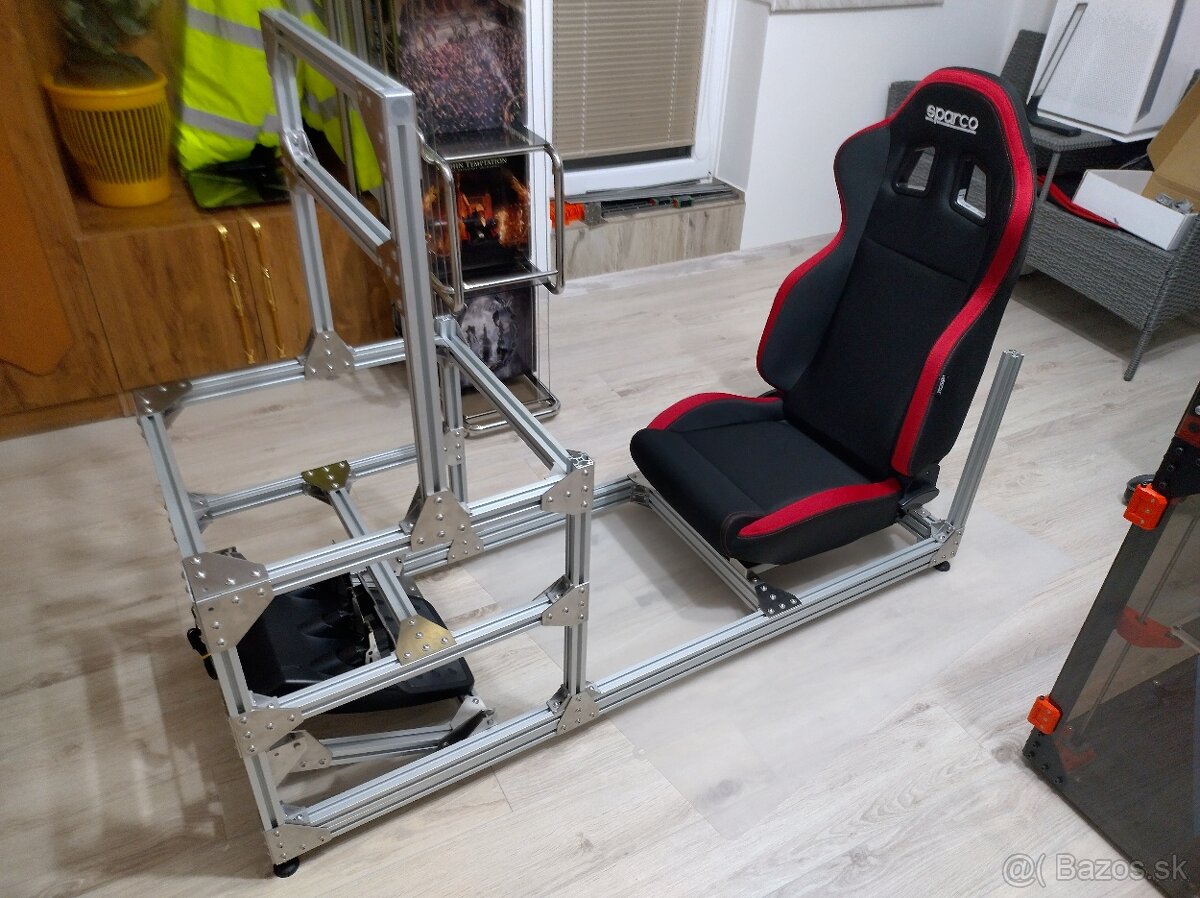 Predam zavodny simulator - 5