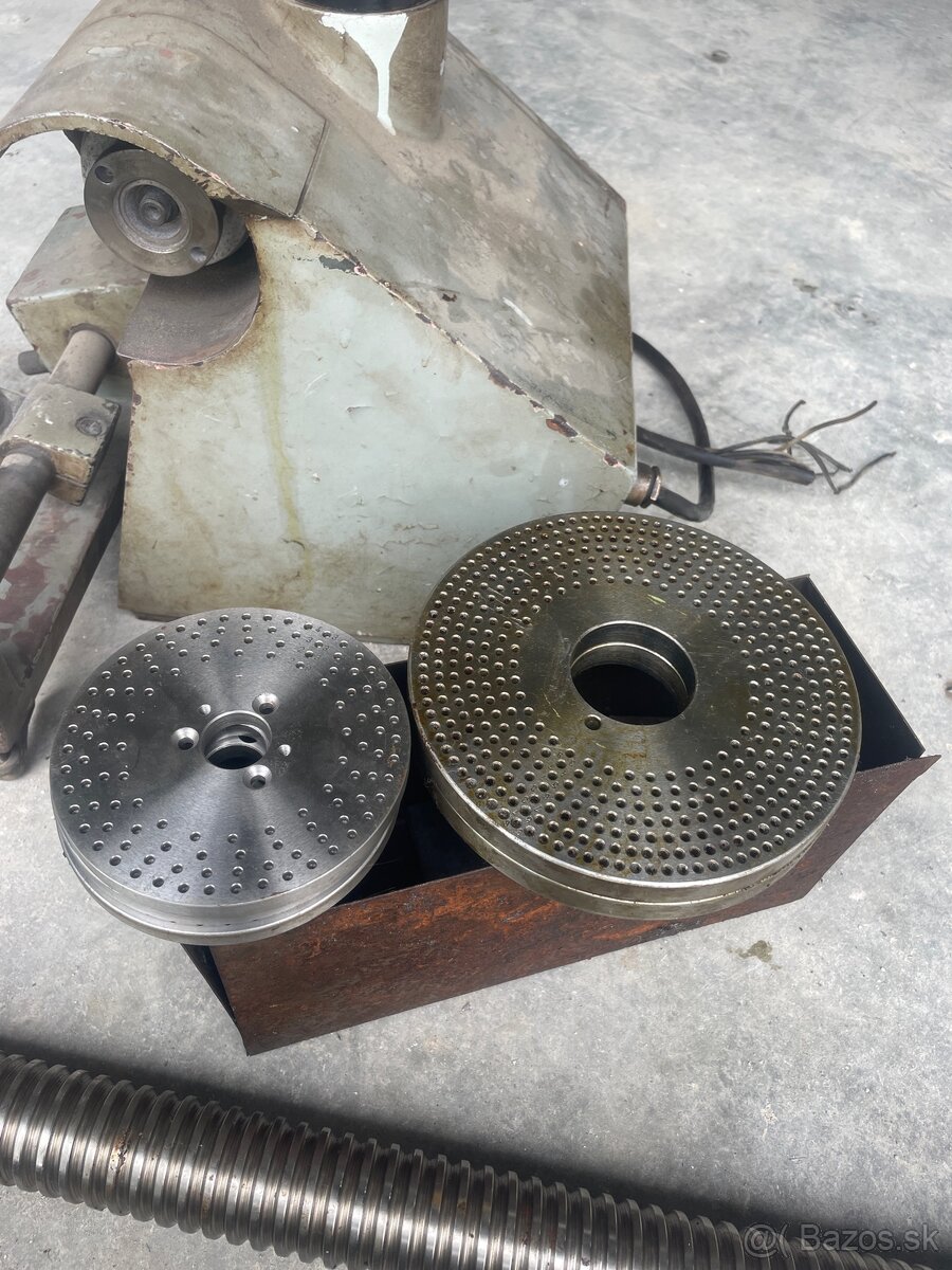 Otočne stolíky - 5