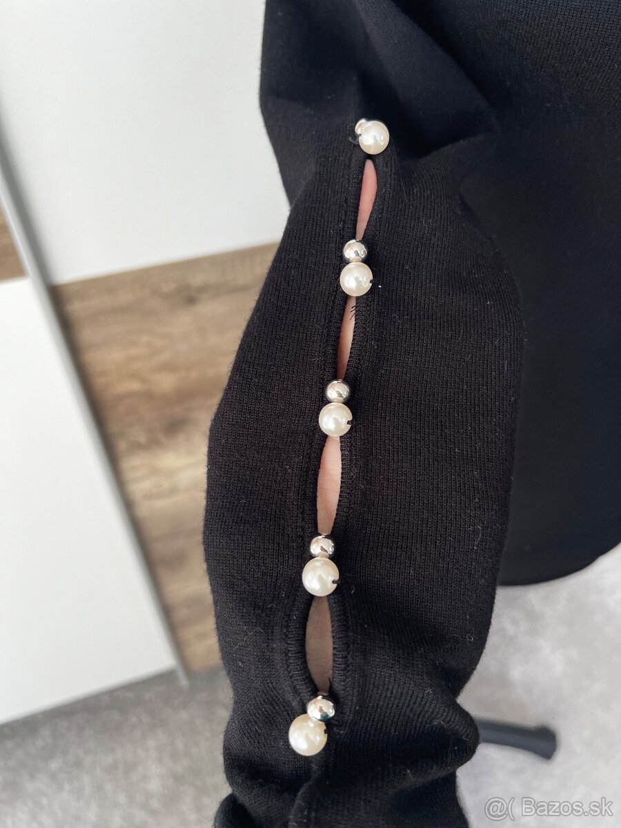 Úpletové šaty Orsay a topánky - 5